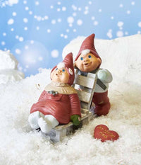 2020- ÅRSNISSEPAR HANS CHRISTIAN OG JANNE MED RØDT HJERTE