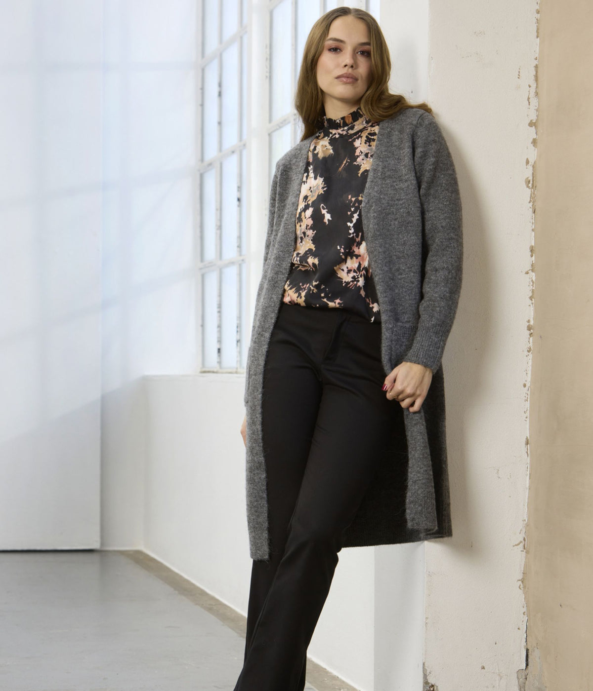 ZE-ZE ANGELA BLUSE I SORT