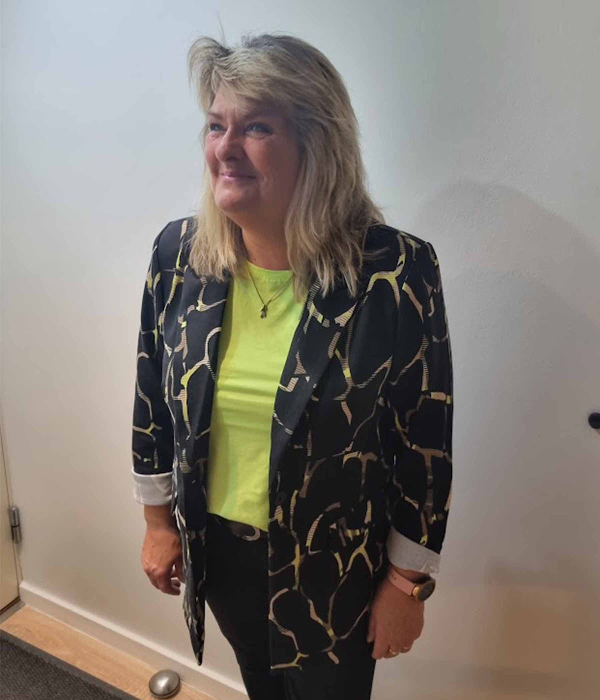 B.YOUNG RIZETTA BLAZER IN BLACK AND LIME