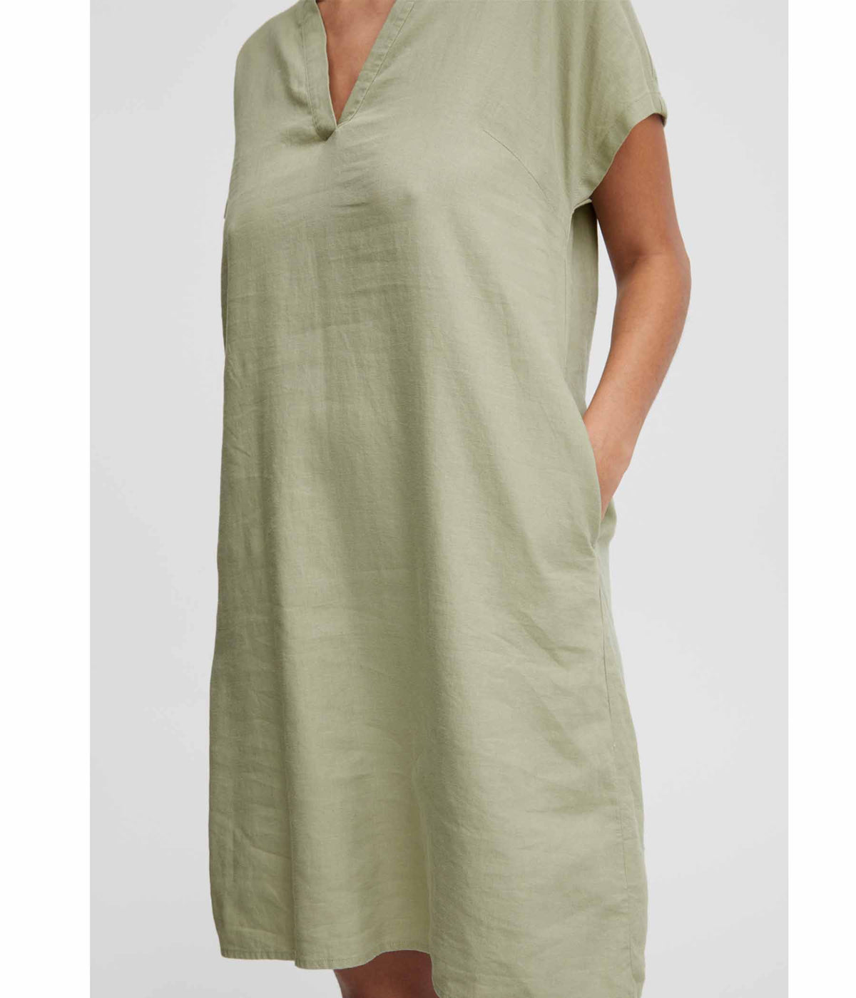 B.YOUNG FALAKKA DRESS IN KHAKI