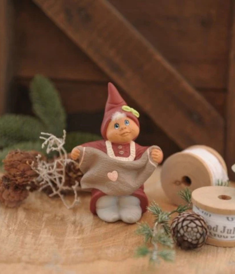 KLARBORG ELDER BETTE ELLA 2016