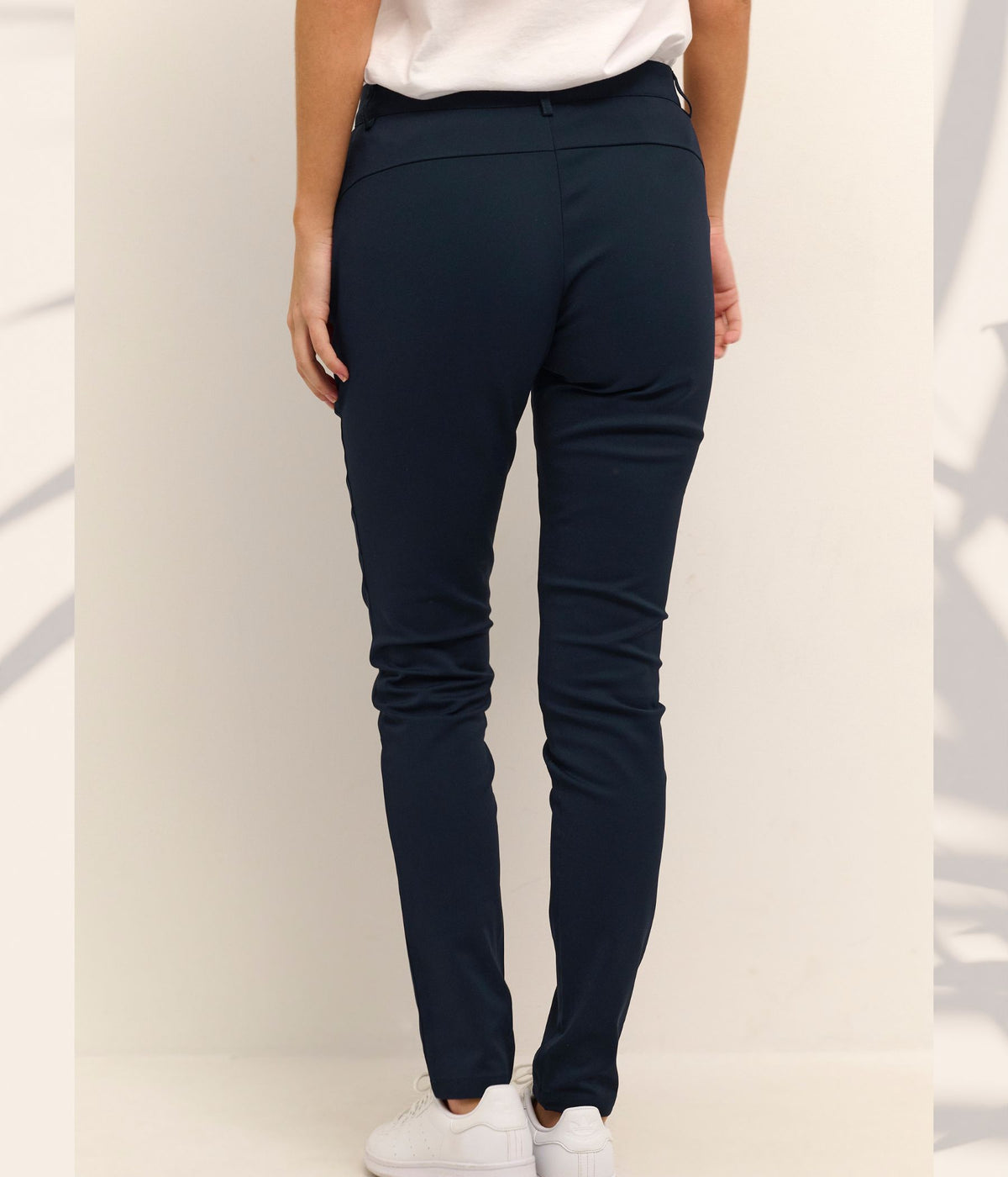 KAFFE VERA BUKSER I MARINEBLÅ