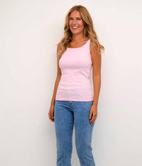 KAFFE TANK TOP I PINK MIST