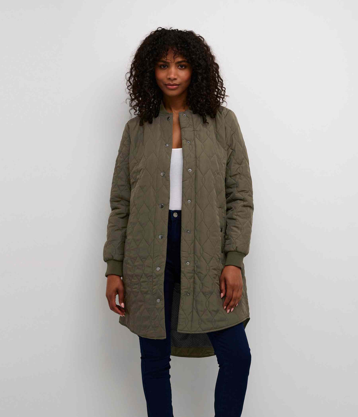 KAFFE SHALLY QUILIED JAKKE I GRAPE LEAF