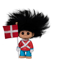 LYKKETROLD GARDER MED FLAG.