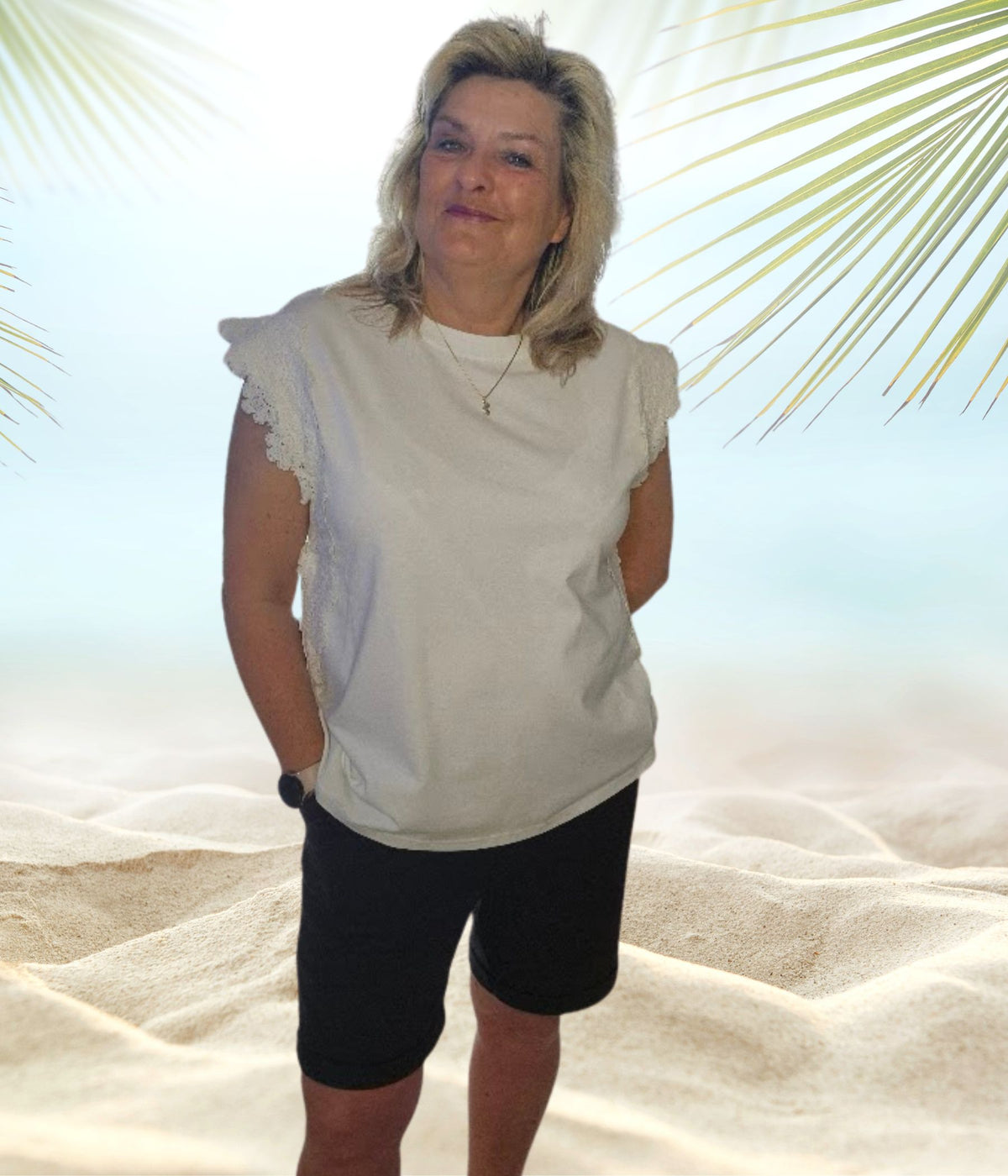 OFELIA FLEUR TOP I OFFWHITE.