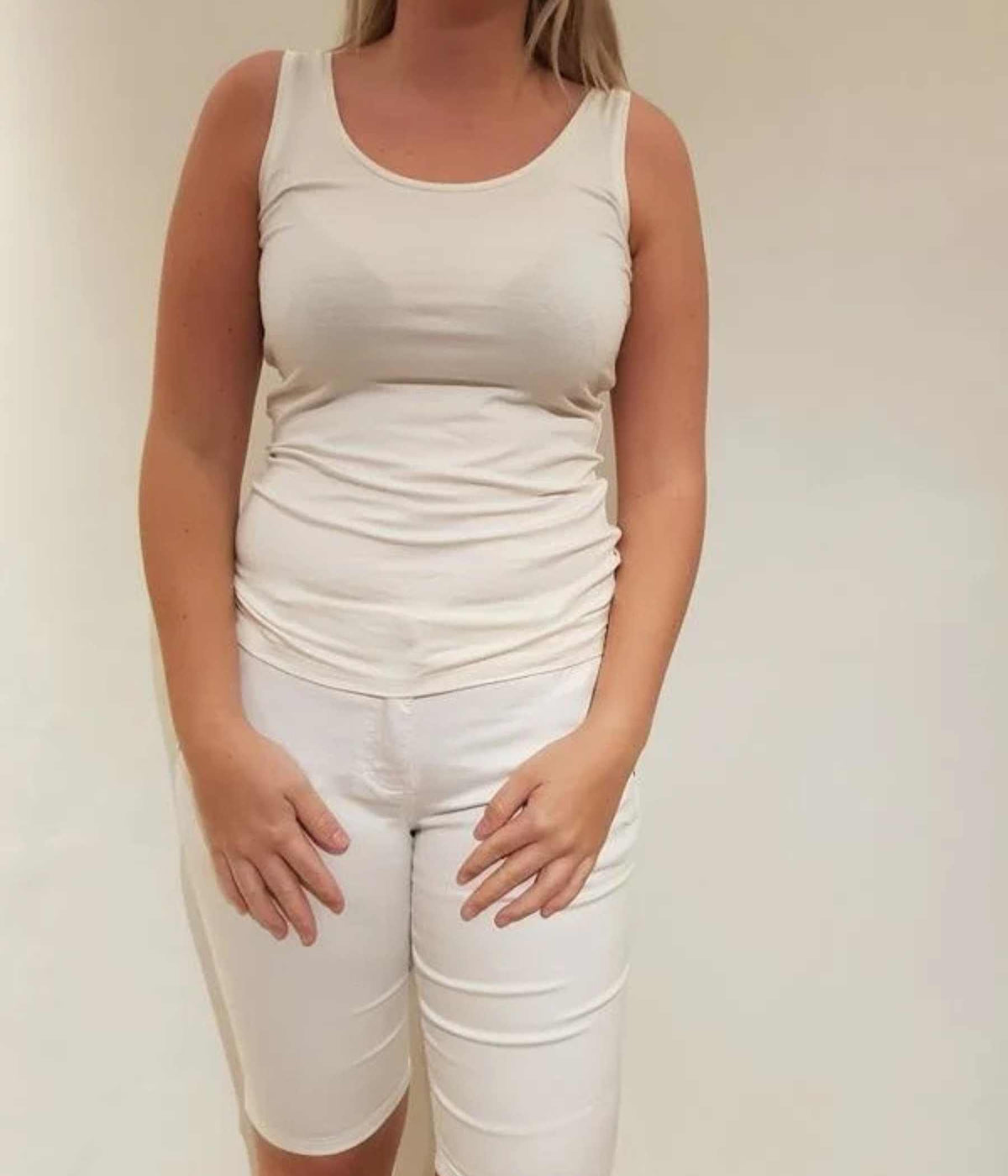 OFELIA TANK TOP IN WHITE 