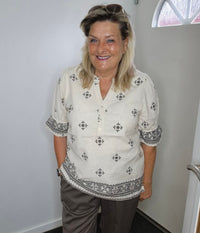 OFELIA LOTTE BLUSE I CREME
