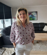 OFELIA POLKA SKJORTE I BORDEAUX OG KALKHVID