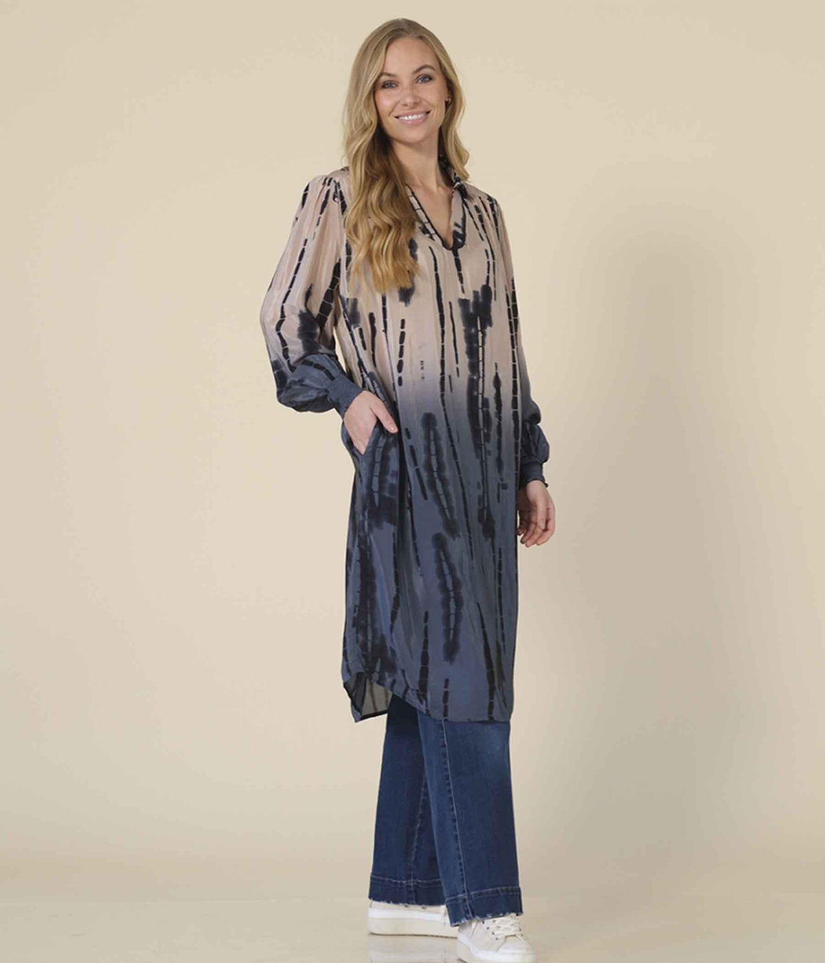 PREPAIR HALUNA DRESS IN BLUE AND SAND