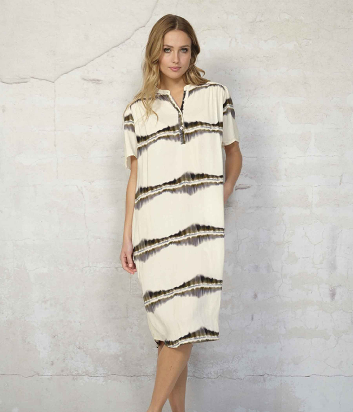 PREPAIR FREDERIKKE DRESS IN OFFWHITE