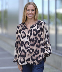 PREPAIR SONNA BLOUSE IN LEOPARD PRINT