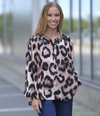 PREPAIR SONNA BLOUSE IN LEOPARD PRINT