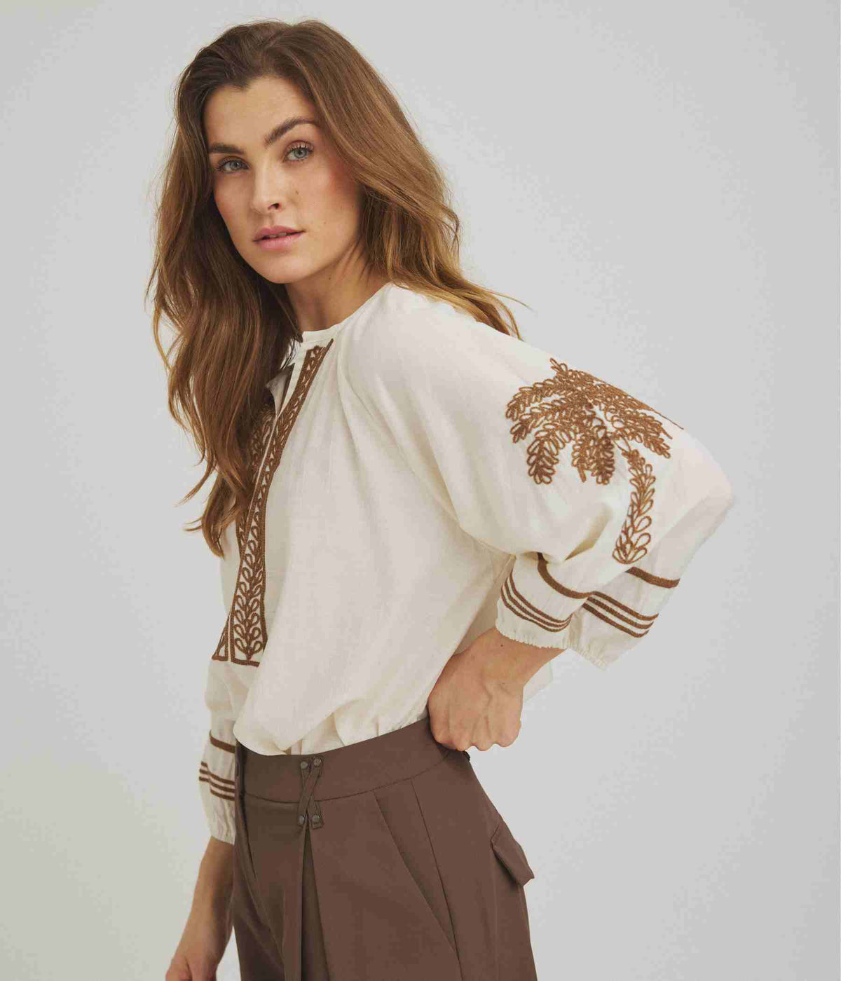 UXZUZ ONE-TWO ALLIE BLUSE I OFFWHITE