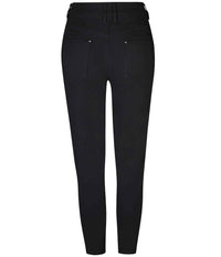 ZE-ZE SHAPE BUKS I SORT