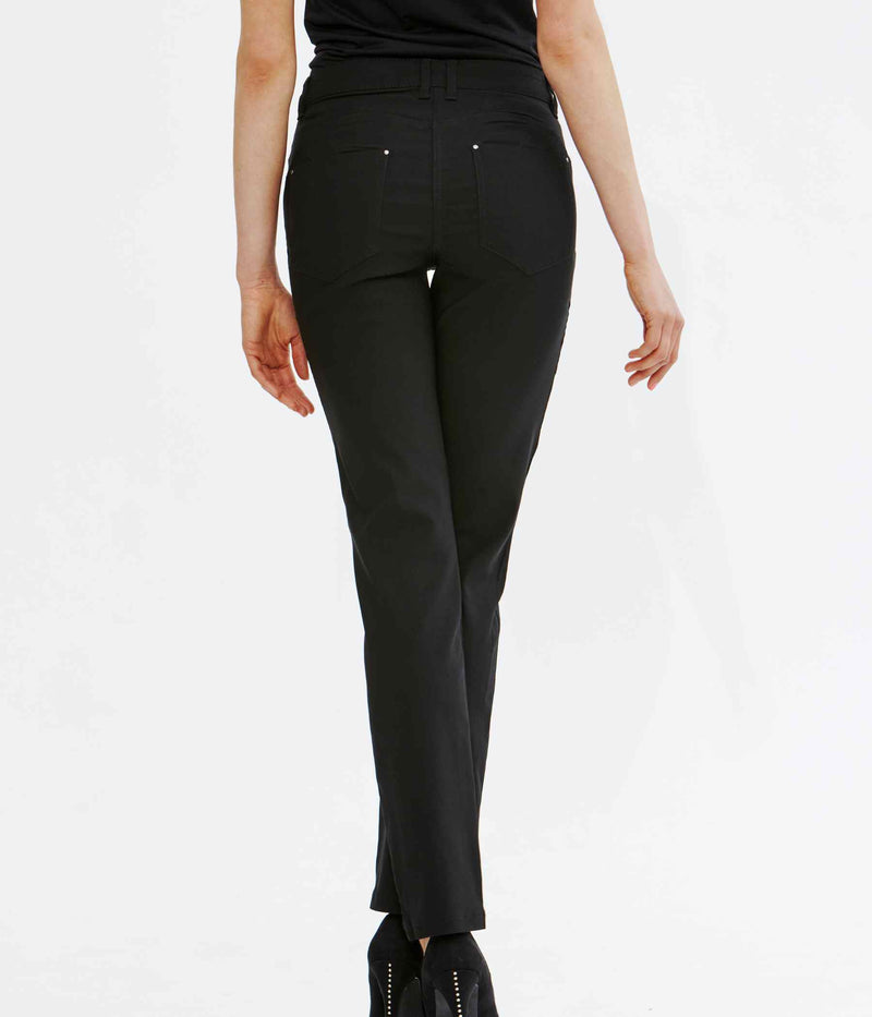 ZE-ZE SHAPE BUKS I SORT