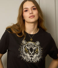 ZE-ZE ANITA T- SHIRT I SORT