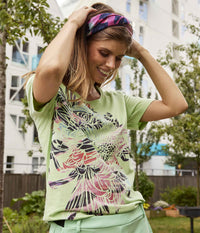 ZE-ZE FAZILA T-SHIRT IN LIGHT GREEN