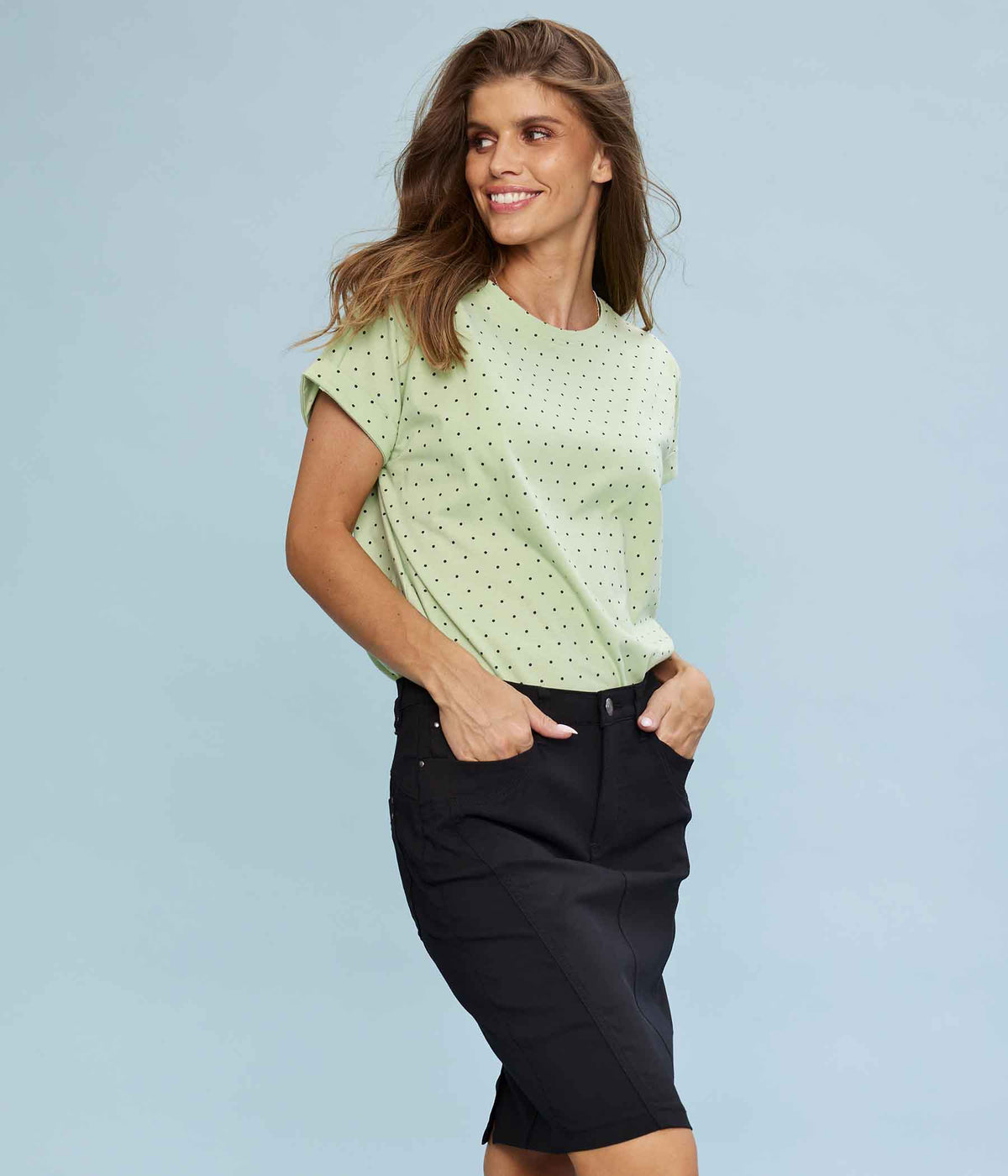 ZE-ZE FERAH T-SHIRT IN GREEN WITH BLACK DOTS