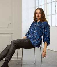 ZE-ZE ANABELLA BLUSE/TUNIKA I BLÅ OG SORT
