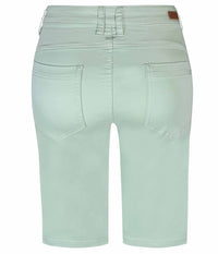 ZE-ZE SANNE SHORTS IN PISTACE GREEN