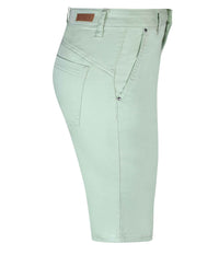 ZE-ZE SANNE SHORTS IN PISTACE GREEN