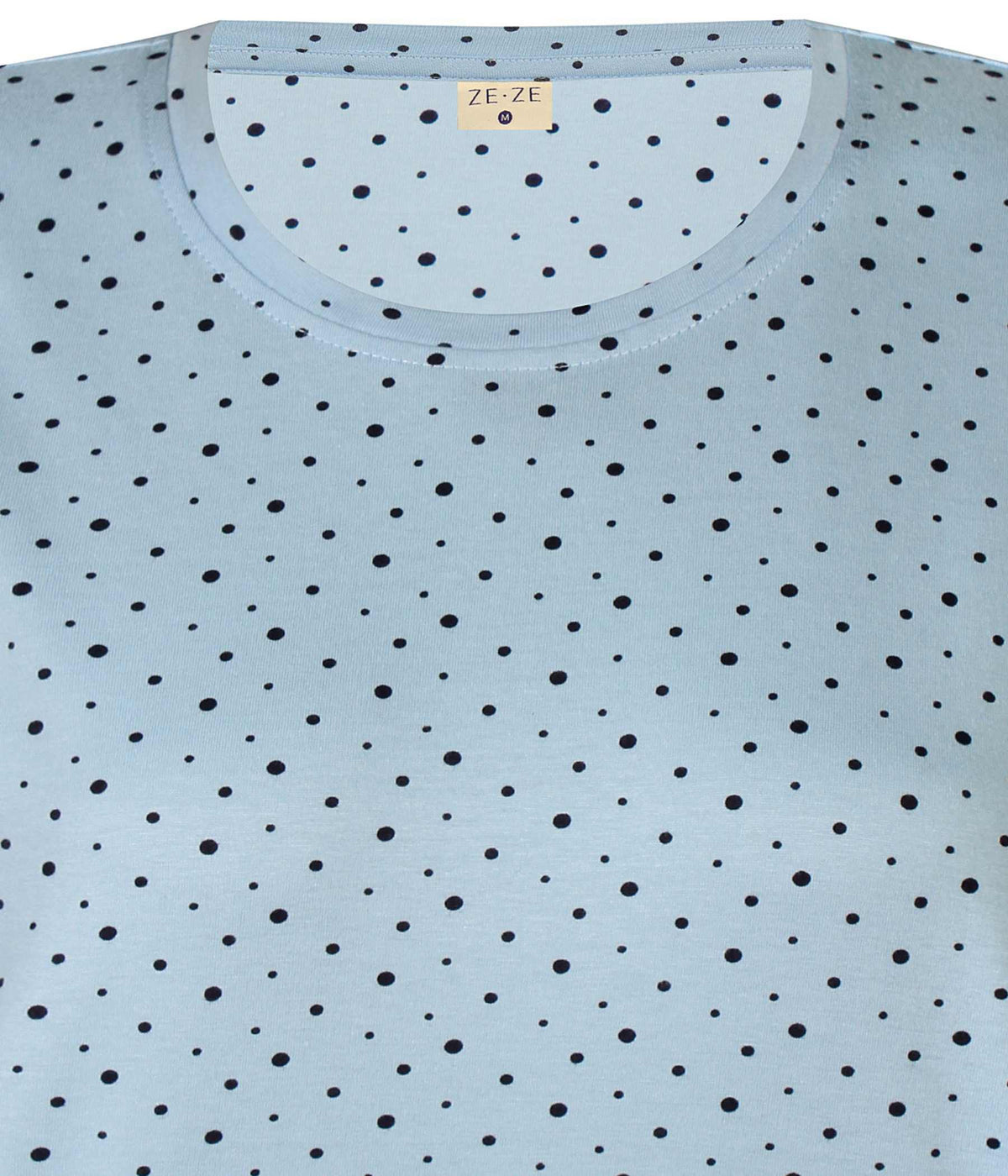 ZE-ZE KRISTA T-SHIRT I LYSEBLÅ MED SORTE PRIKKER
