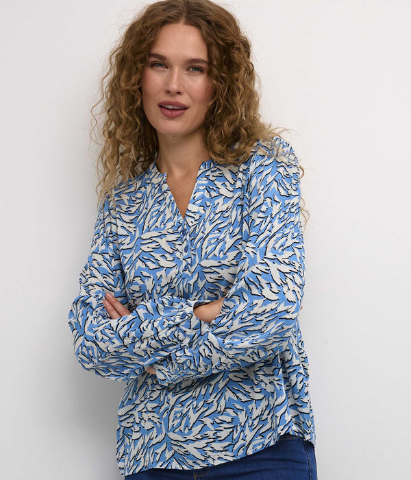COFFEE JETTA BLOUSE IN BLUE WHITE 