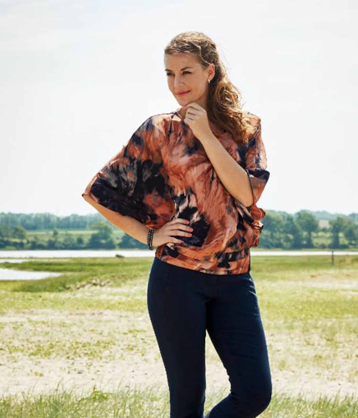 ZE-ZE BLOUSE IN BROWN