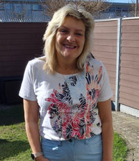 ZE-ZE FAZILA T-SHIRT I HVID