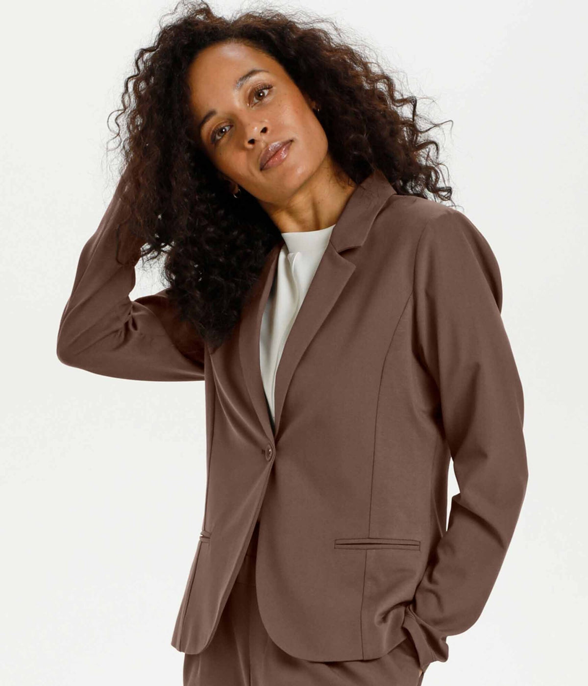 KAFFE JILLIAN BLAZER I BRUN