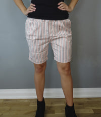 KAFFE BERMUDA SHORTS I PEACH