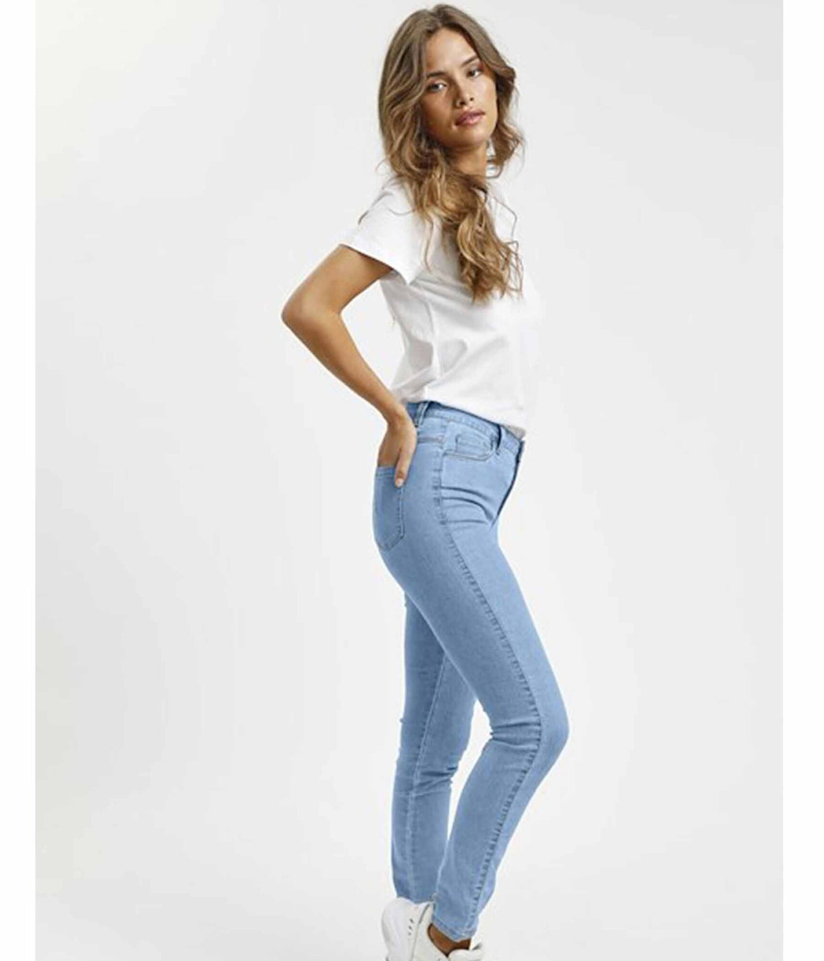 KAFFE VICKY JEANS I LYS DENIM