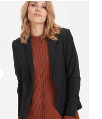 KAFFE JILLIAN BLAZER I SORT MED STRIBER